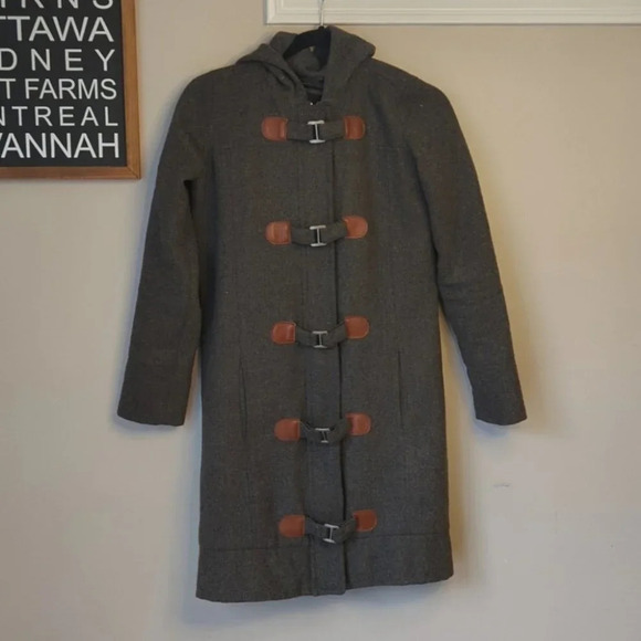 Nixon Grey Wool Long Jacket Winter Woman's Small Brown Leather  Clasp - Picture 2 of 8